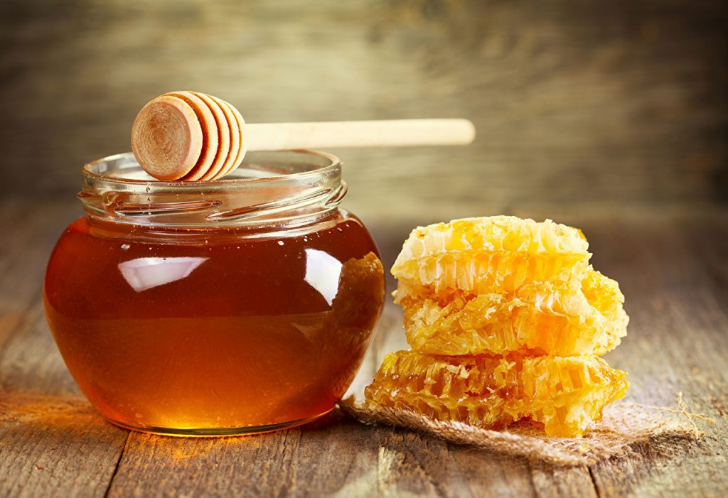 عسل طبیعی نهاوند
